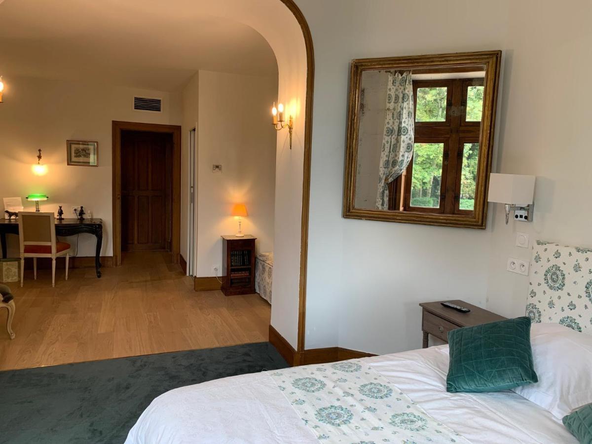 Bed and Breakfast L'Abeaupiniere Reboursin Habitación foto