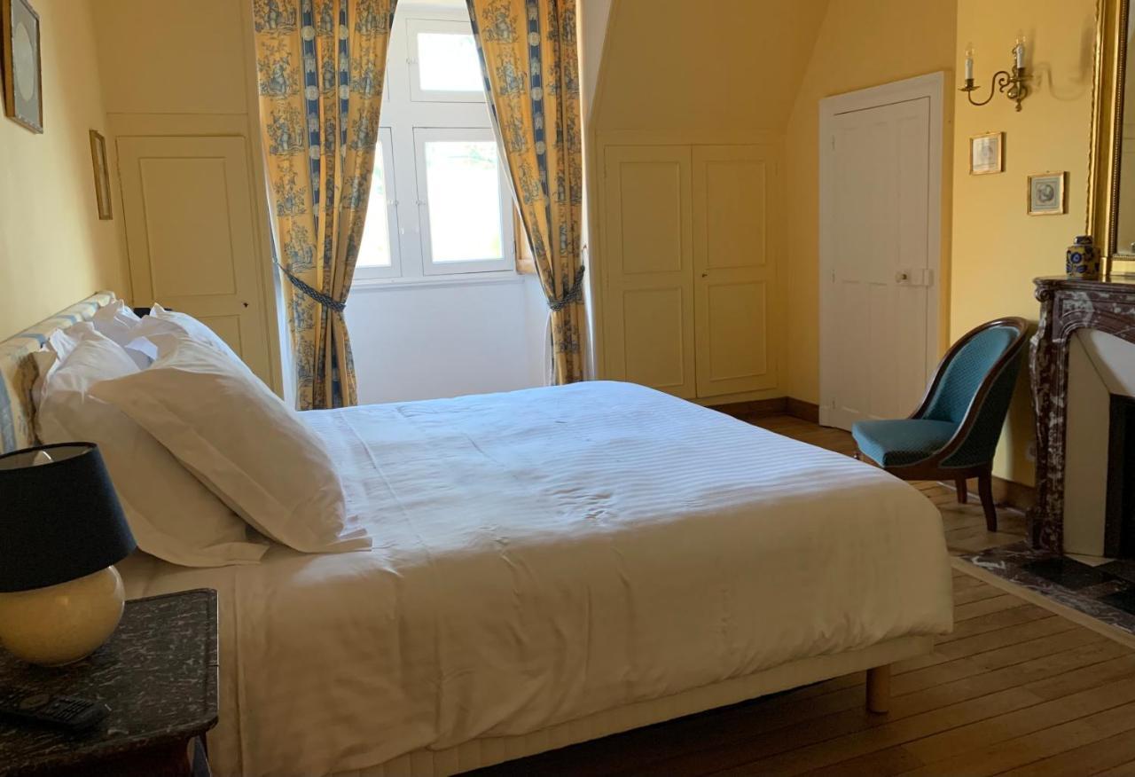 Bed and Breakfast L'Abeaupiniere Reboursin Habitación foto